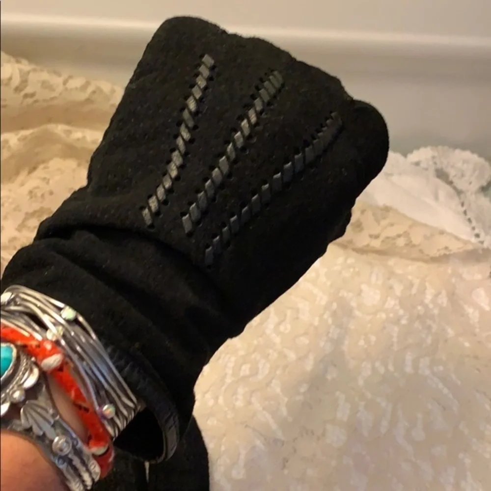 Vintage Fownes Suede Gloves pre Owned